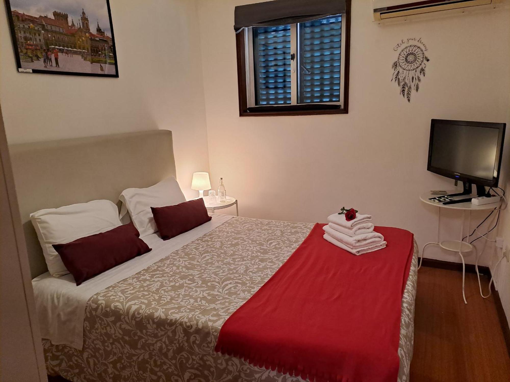 Отель Local 4 Dreams Порту Номер фото